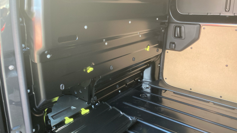 Peugeot Expert L2 Diesel 2.2 BlueHDi 150 Professional Van EAT8